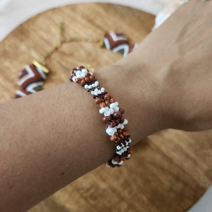 bead jewellery party necklace floral geometric jewellery for collar outfits U neck outfits 