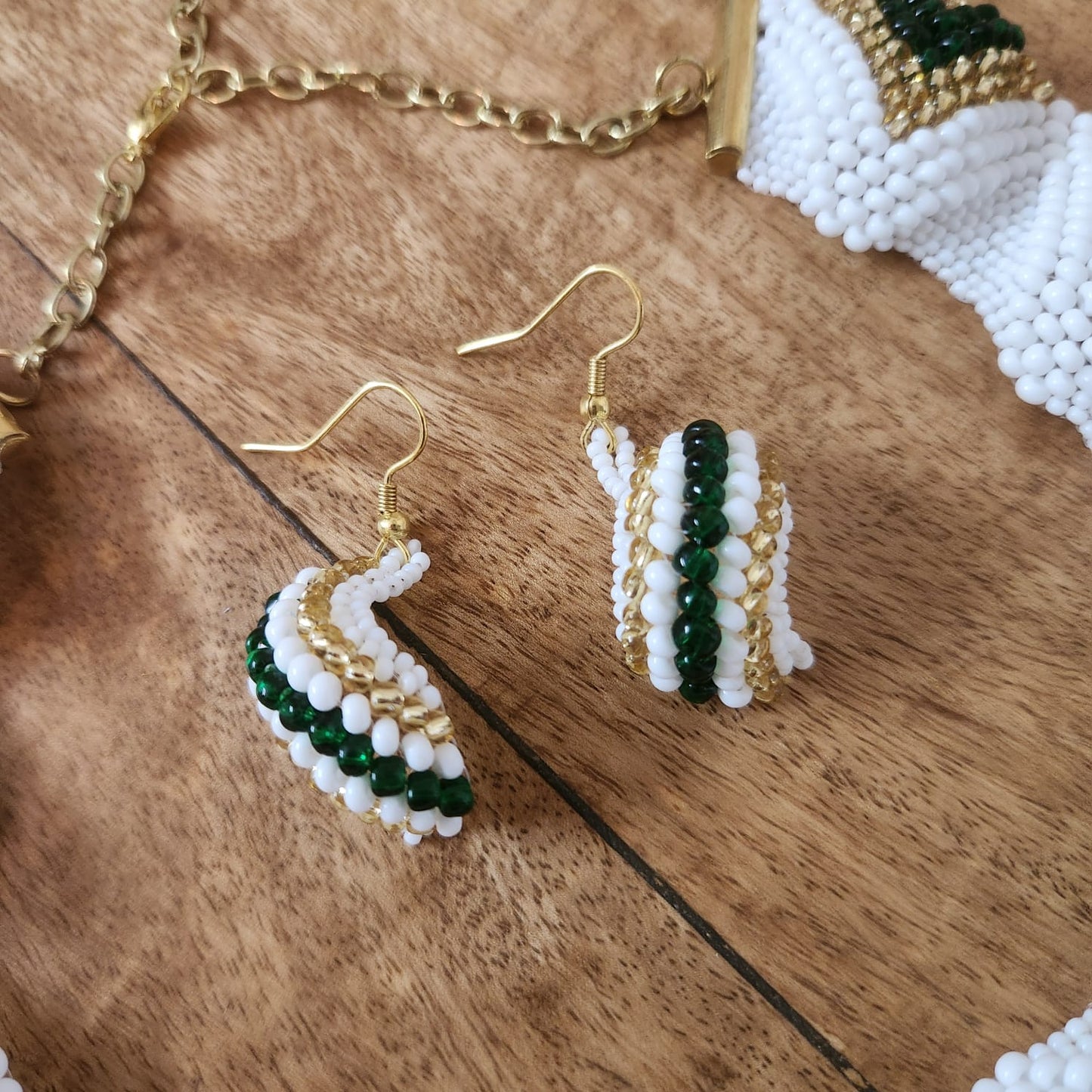 bead jewellery party necklace floral geometric jewellery for collar outfits U neck outfits 