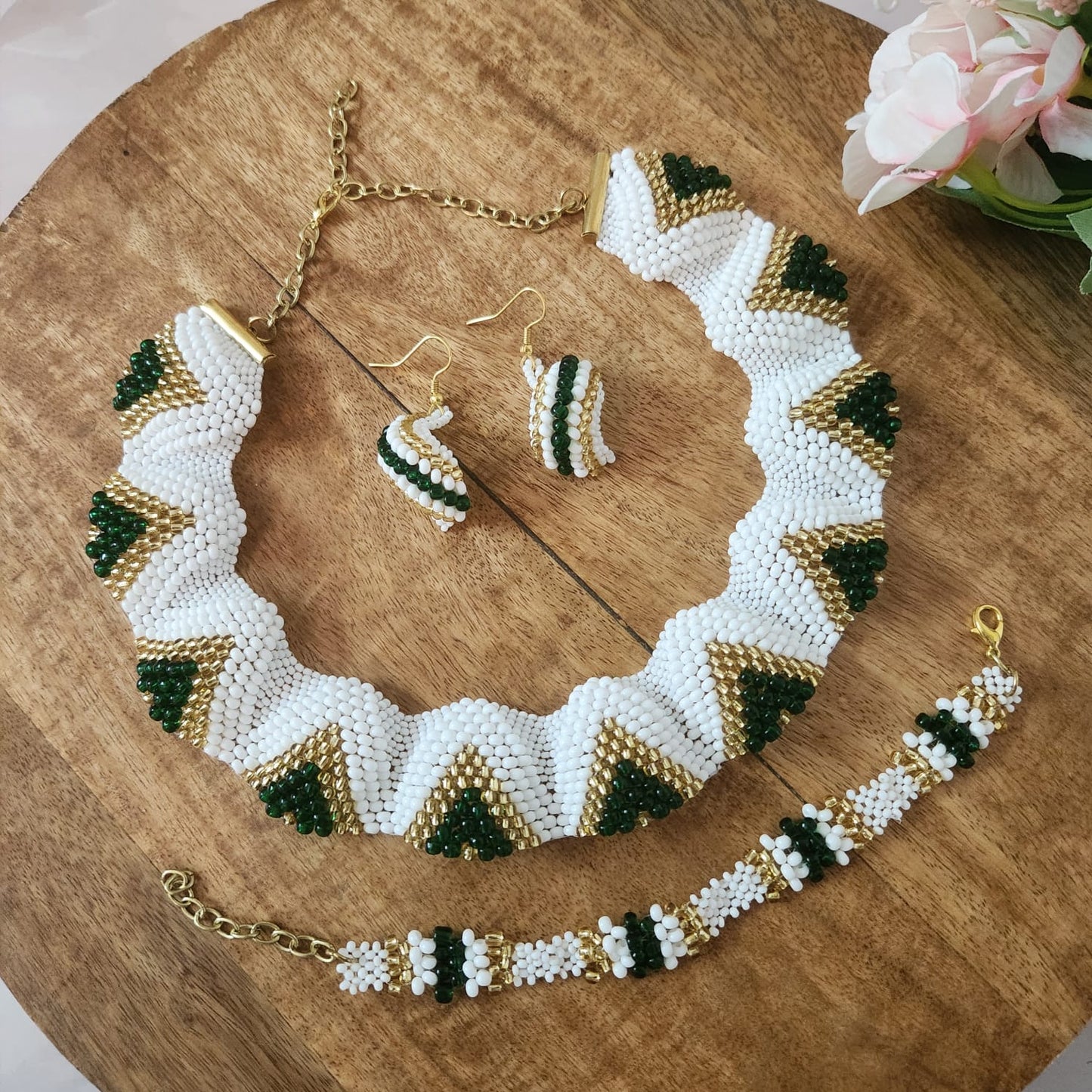 bead jewellery party necklace floral geometric jewellery for collar outfits U neck outfits 