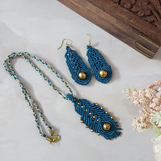 peacock feather necklace set earrings and pendant for office wear daily wear jewellery 