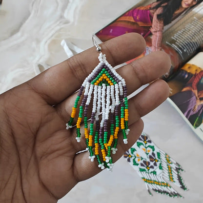 Vardani white floral beadloom necklace set