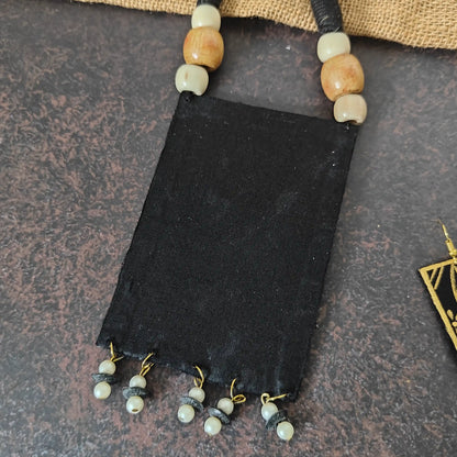 Vastrika black fabric necklace set