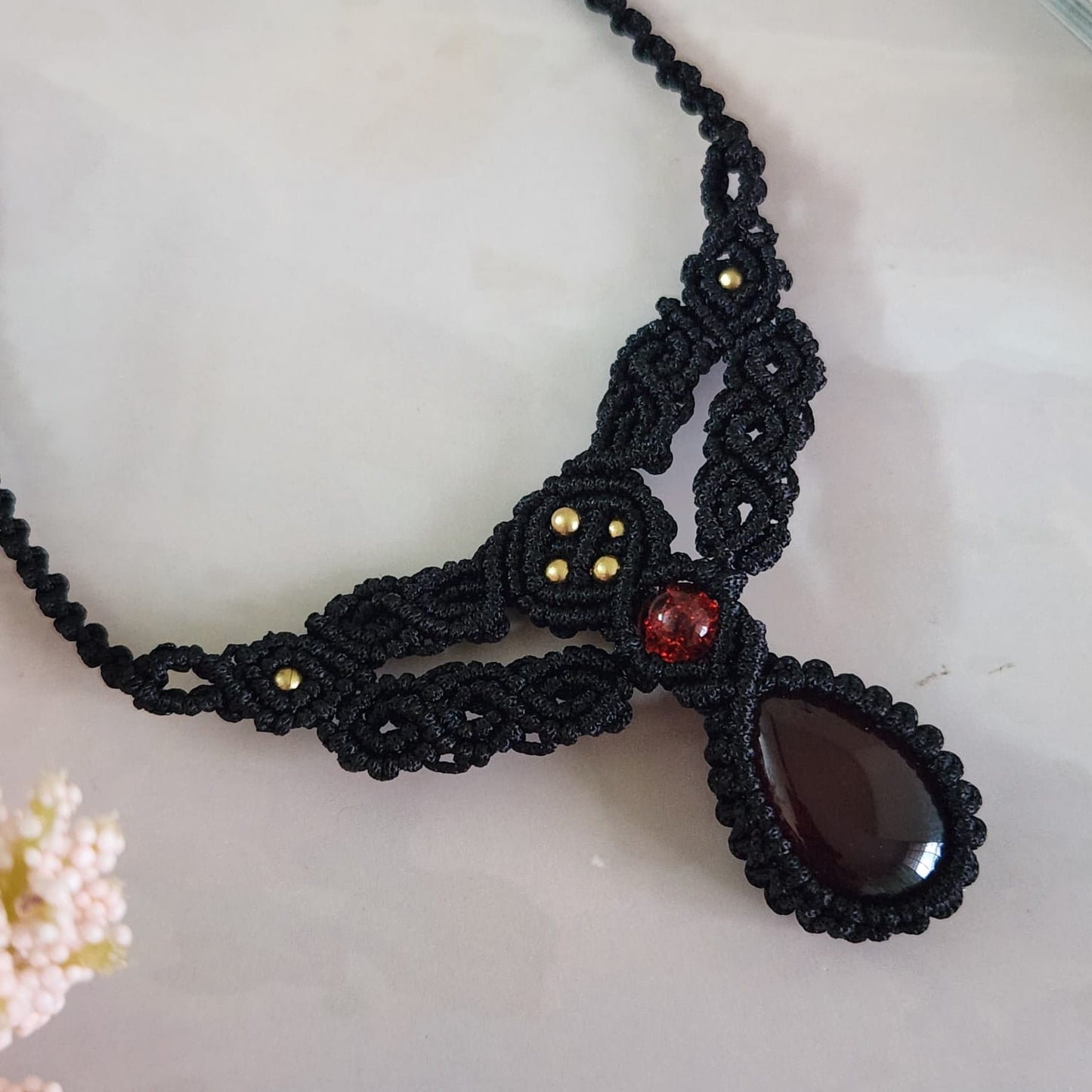 office wear necklace gemstone jewellery delicate statement necklace daily wear jewellery