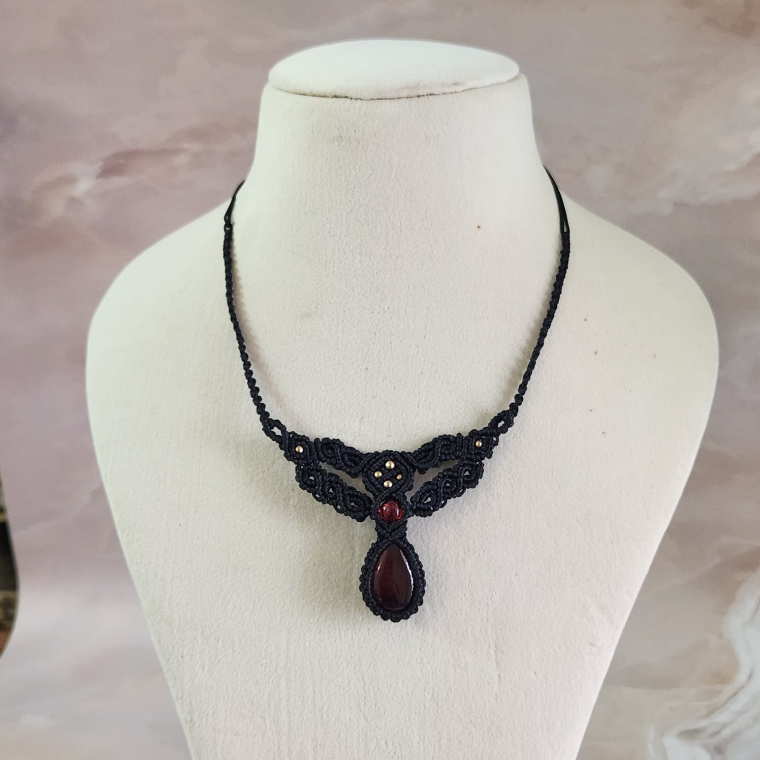 office wear necklace gemstone jewellery delicate statement necklace daily wear jewellery