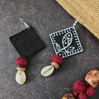 Vyanjana black fabric necklace set