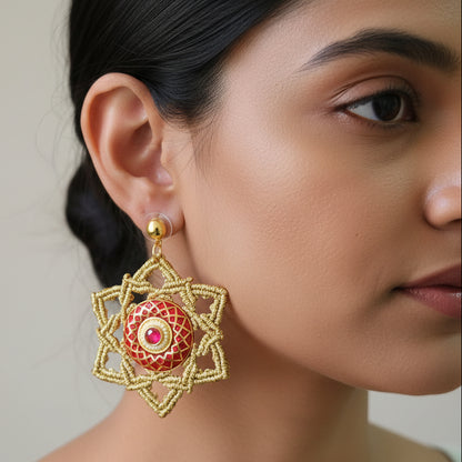 Kolam macrame necklace set