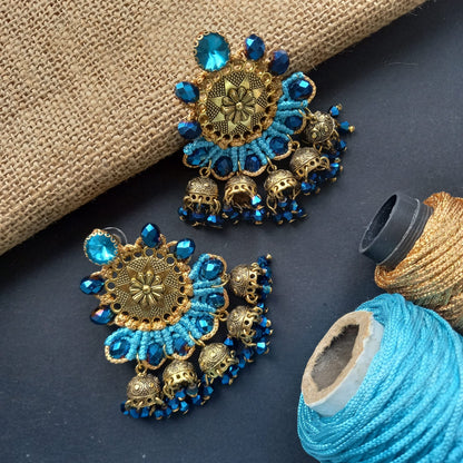 Kanthalata blue macrame necklace set