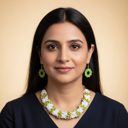 Daisy white seed bead necklace set