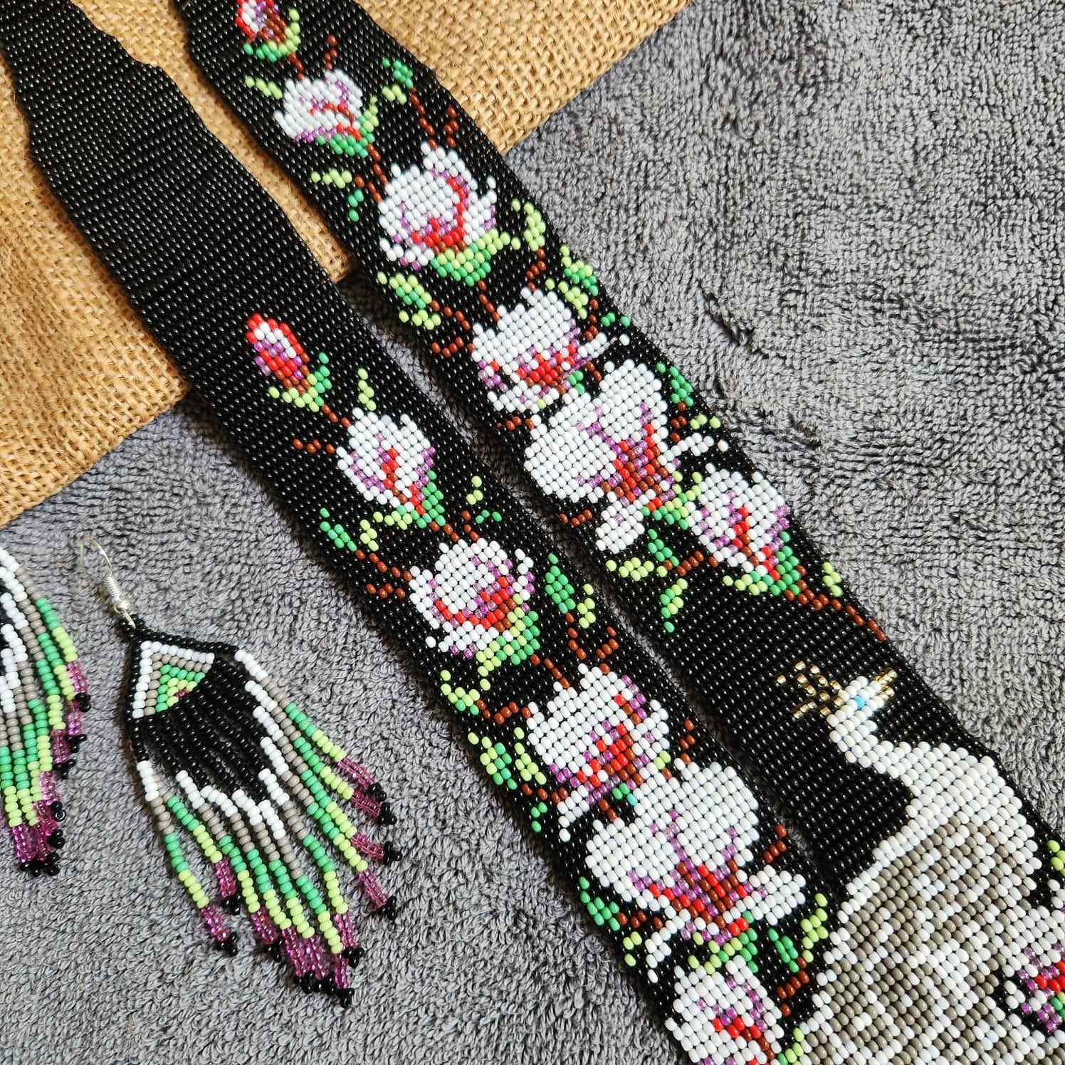 peacock necklace white pink floral flower necklace set black necklace party wear necklace casual outing occasion wear jewel