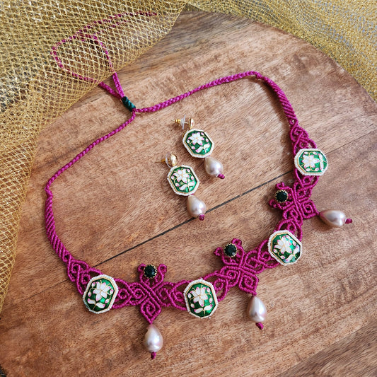Ujjaini green lotus macrame necklace set
