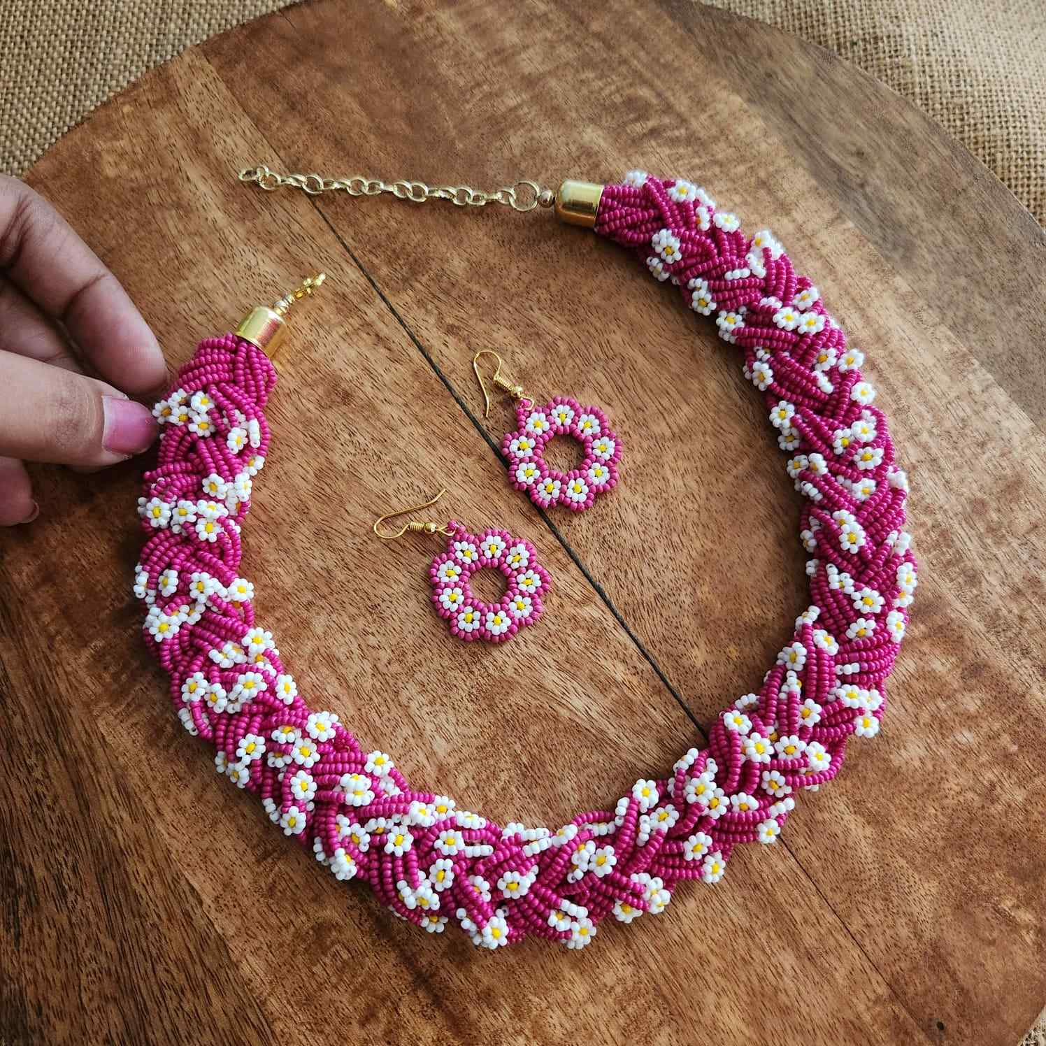 floral necklace bead jewellery short necklace daisy flower motif partywear necklace floral earrings