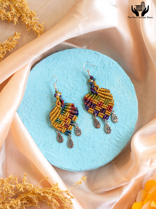 macrame dangler earrings with a basket weave design