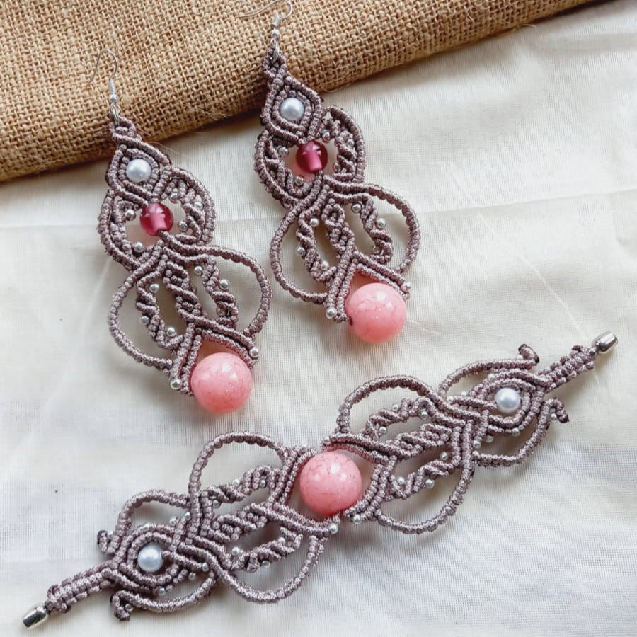 Macrame bead dangler earrings in beige with pink and pearl beads