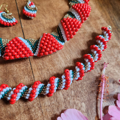 bead jewellery party necklace floral geometric jewellery for collar outfits V neck outfits