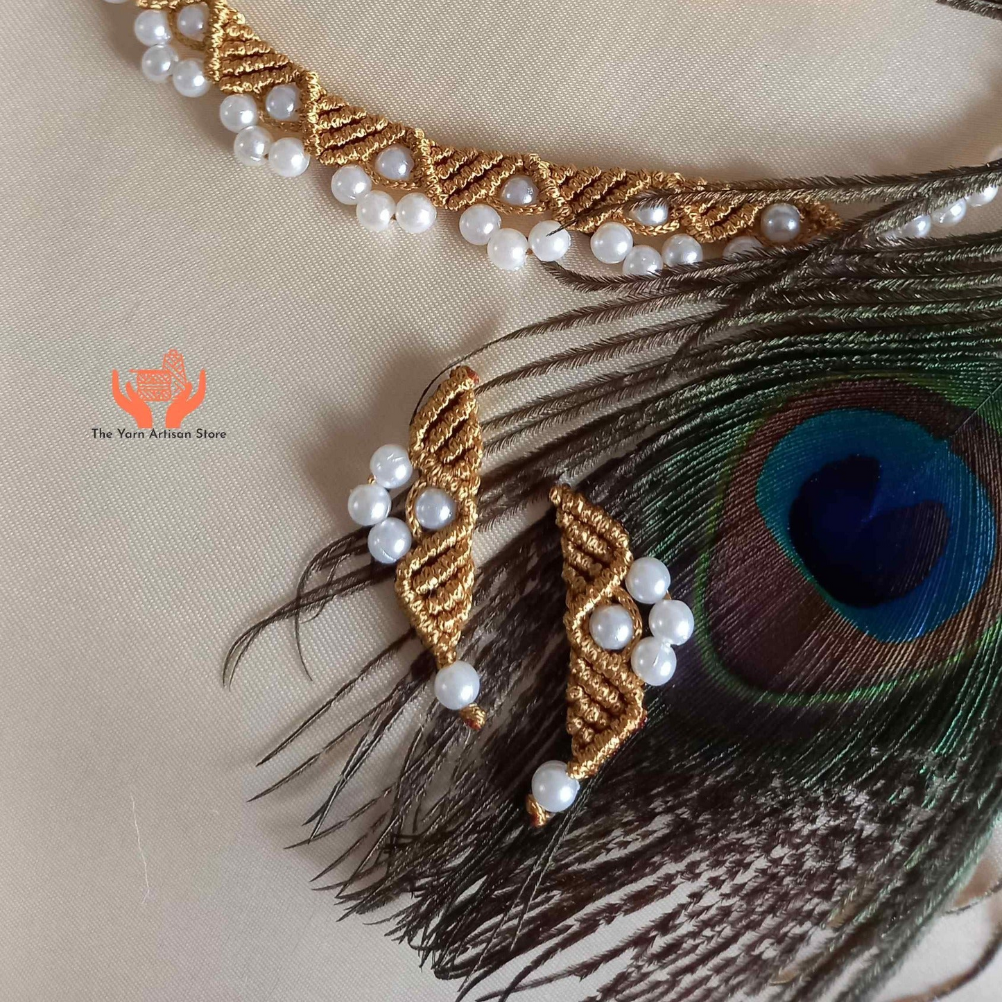 Urmya macrame necklace set