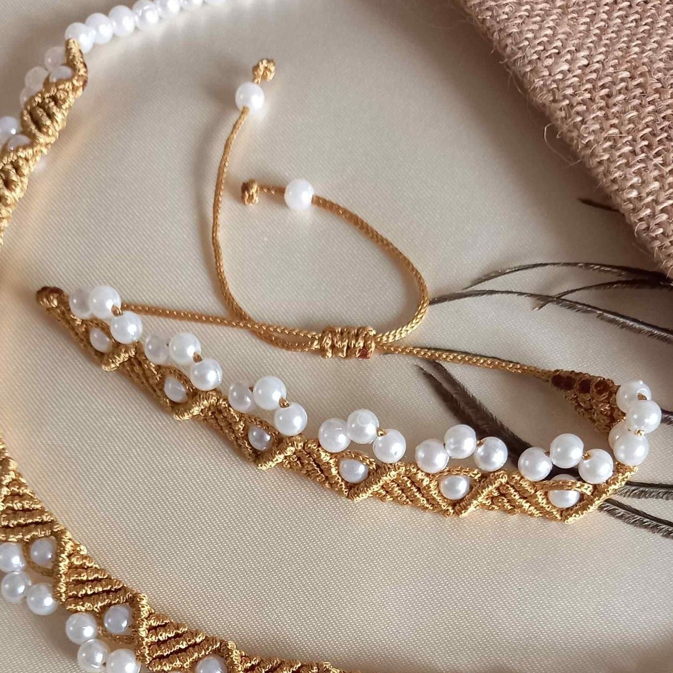 Urmya macrame necklace set