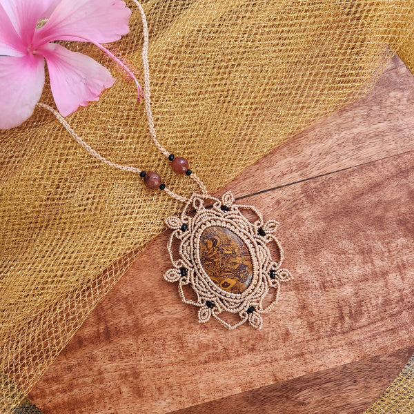 semiprecious stone jewellery dailywear pendant formal office beige neutral colour jewellery no metal sustainable fashion bead