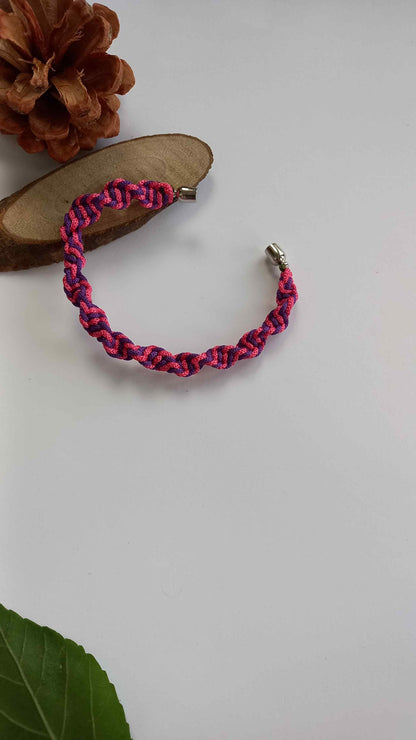 handmade macrame boho bracelet