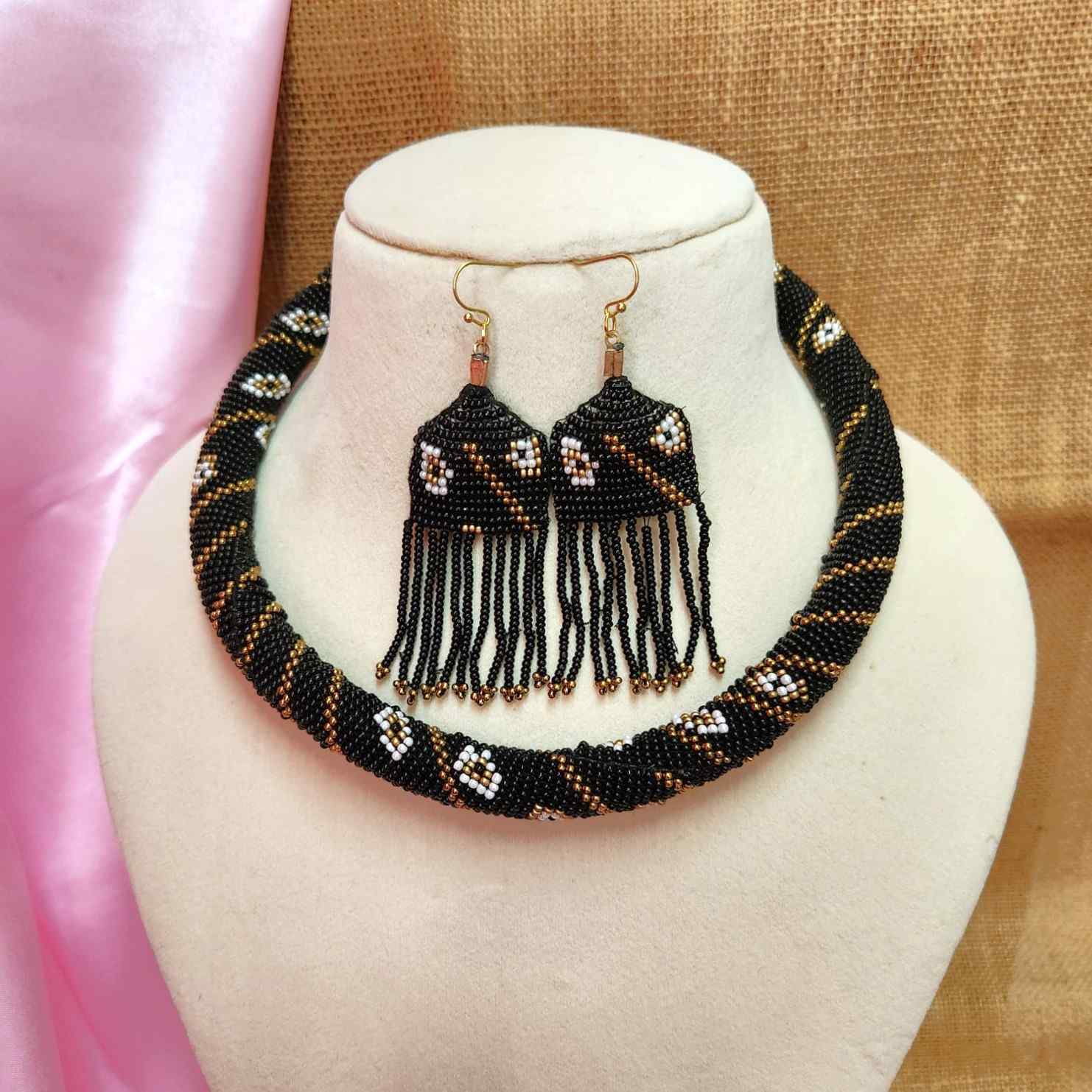 bead jewellery dog collar necklace set rope necklace partywear formal occasion