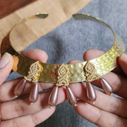 brass necklace hasli jewellery stone pearl daily-wear party necklace wedding shaadi sangeet mehendi reception jewellery bride