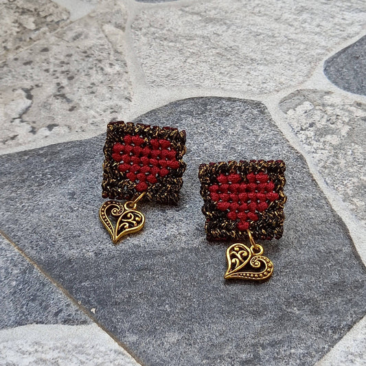 cavandoli heart stud earrings with heart charm