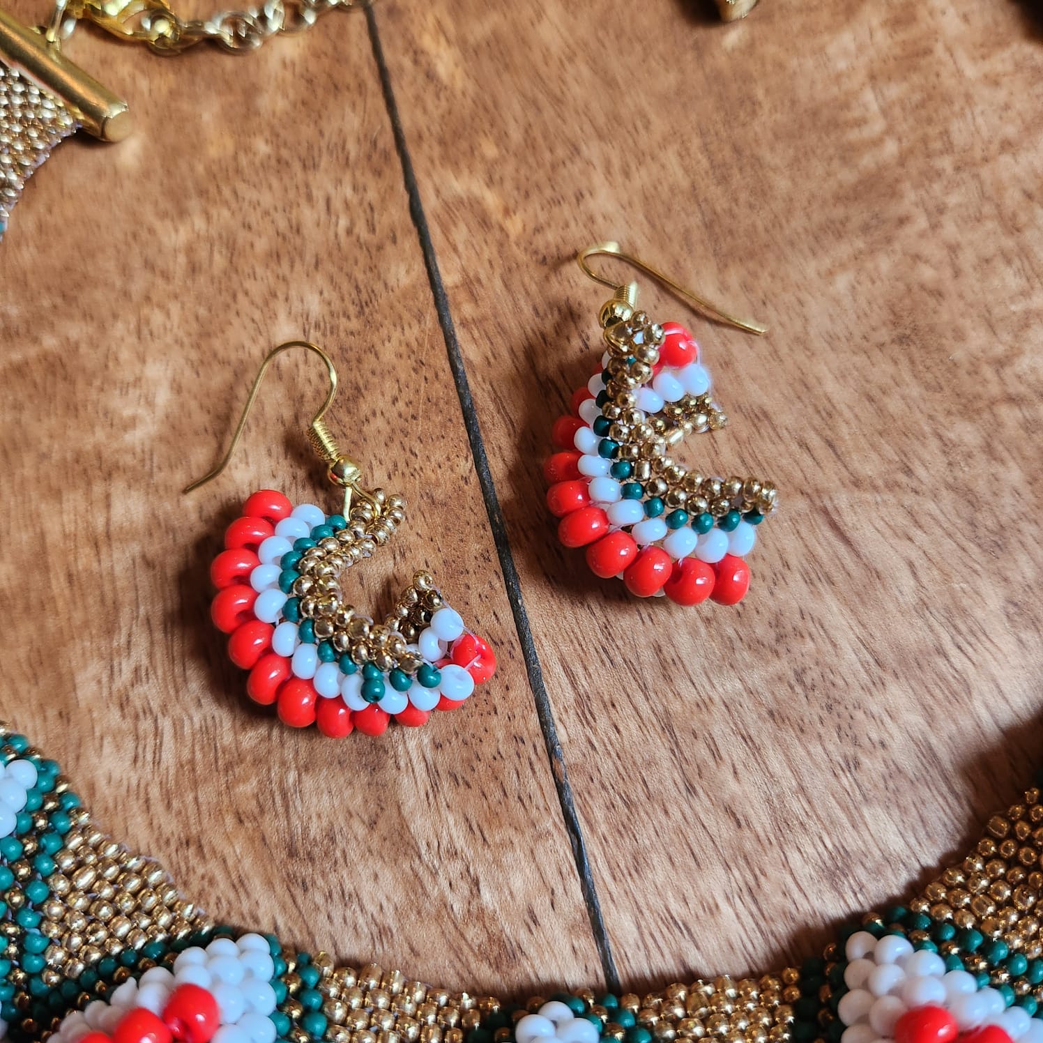 bead jewellery party necklace floral geometric jewellery for collar outfits V neck outfits