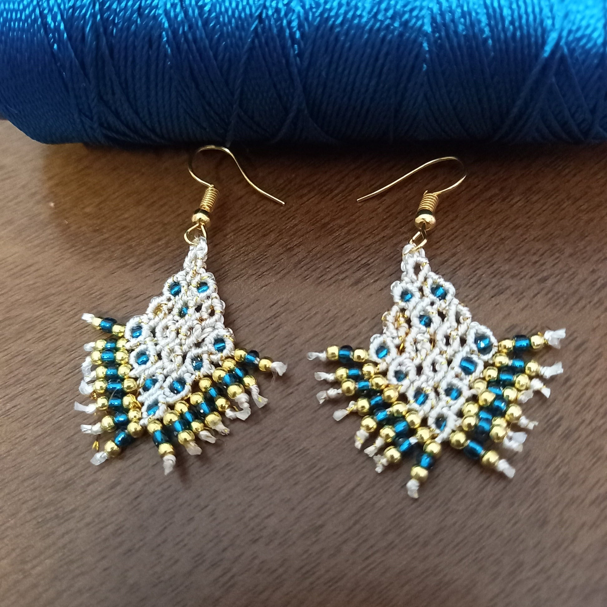 micromacrame dangler earrings with seed beads