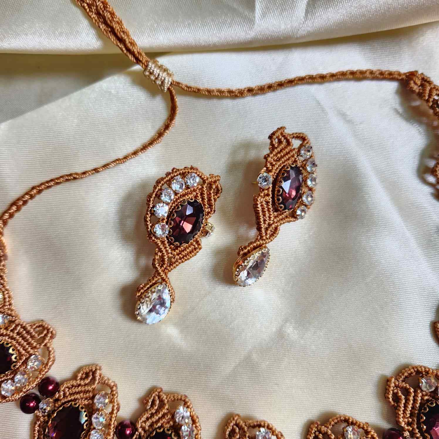 burgundy stone necklace partywear jewellery for party necklace for wedding stud earrings with stones