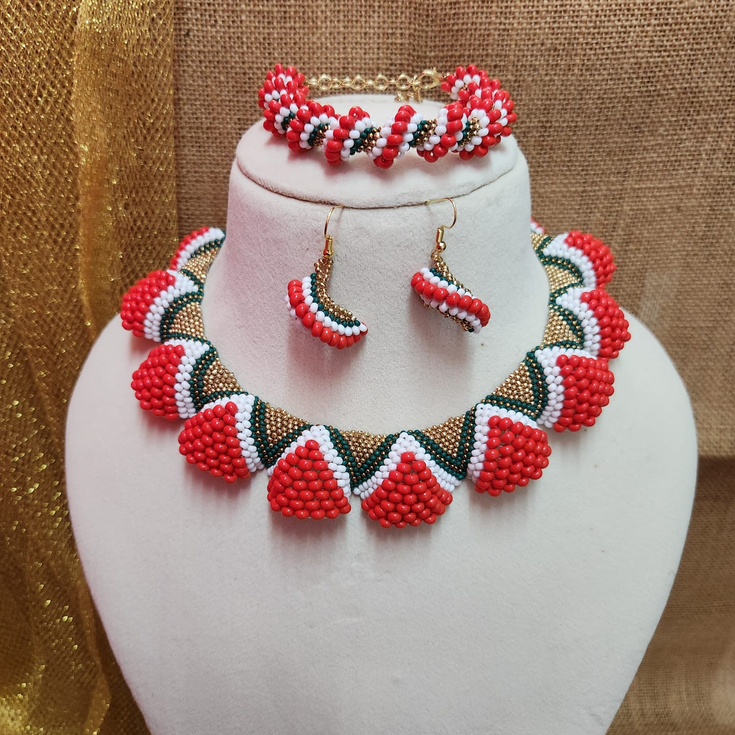 bead jewellery party necklace floral geometric jewellery for collar outfits V neck outfits