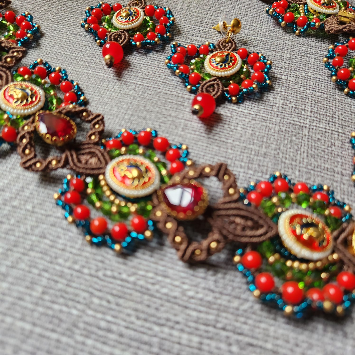 grand reception jewellery seed bead necklace red necklace peacock design stone necklace cocktail party necklace set evening