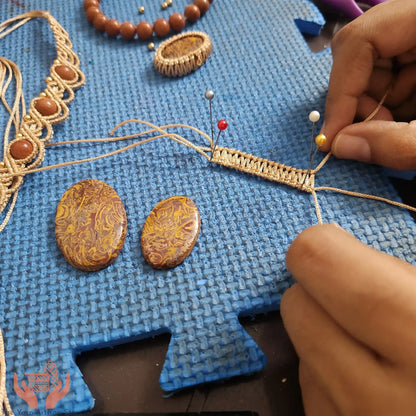 Hatthi macrame necklace set