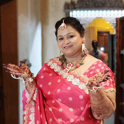 Smrithi pink macrame necklace set